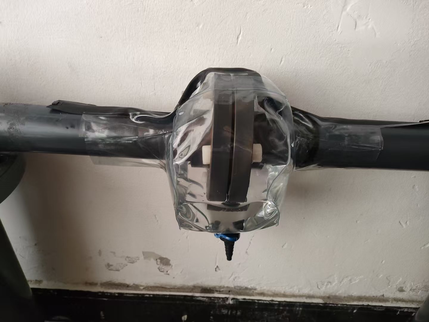 PVC無(wú)縫骨架密封罩